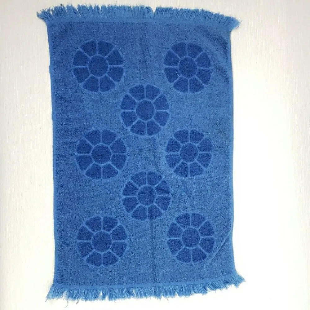 Surety Deluxe 3 Hand Towel 3 wash cloth Navy Blue Daisy Fringe Groovy Vintage
